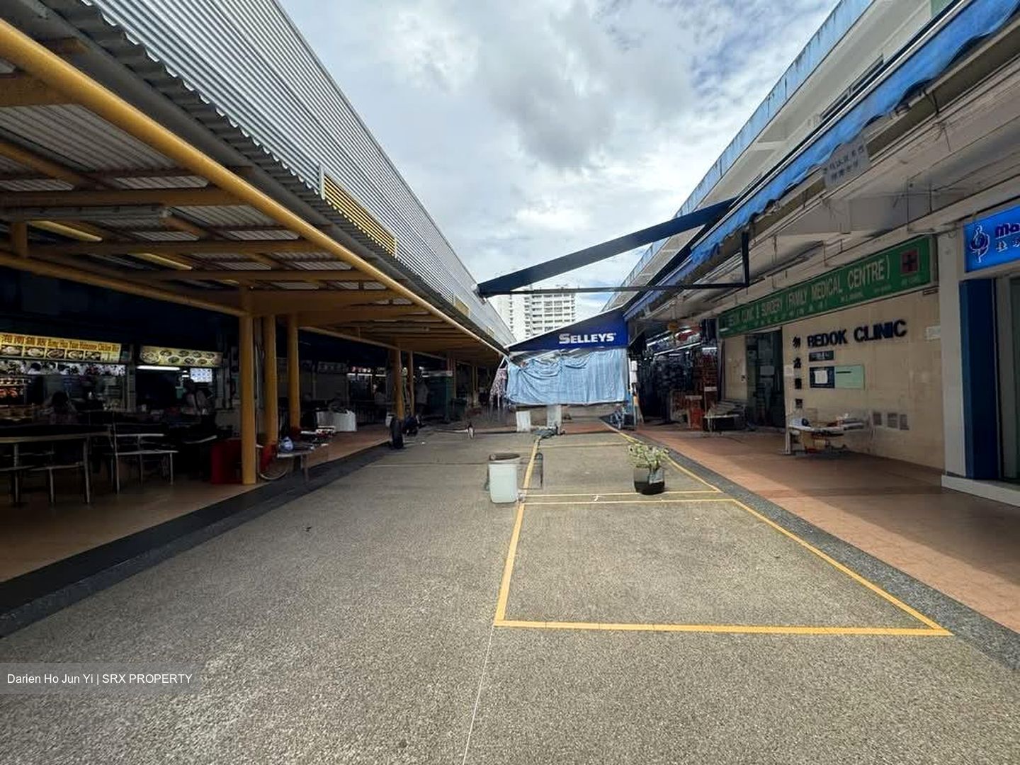 Bedok South Road (D16), Shop House #582257441